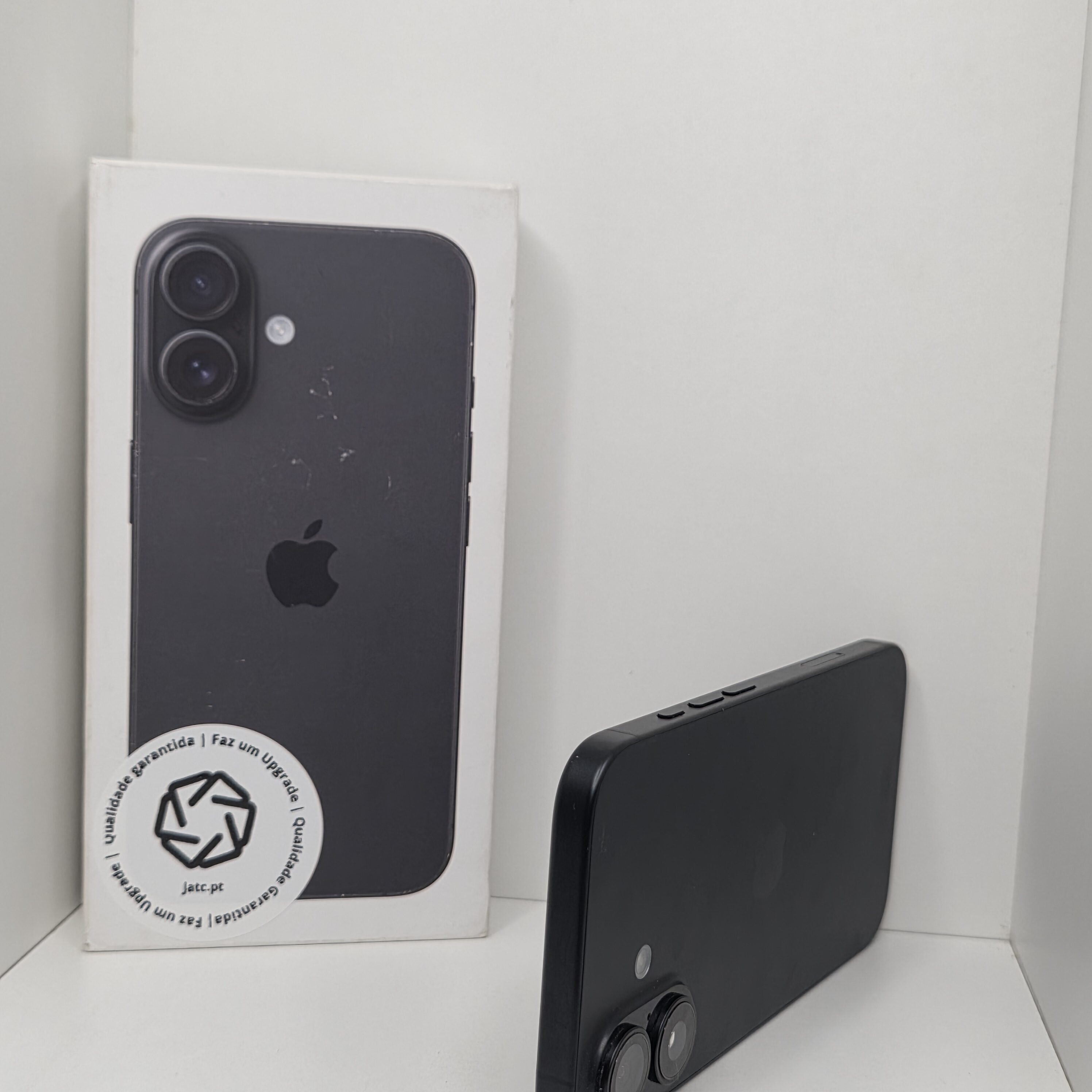 Iphone 16 128GB Black - Image 11