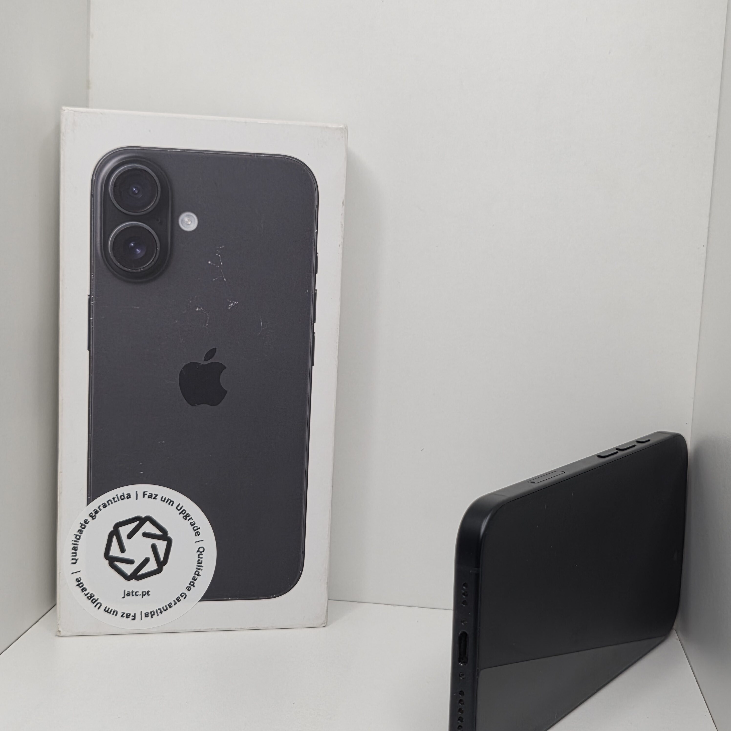 Iphone 16 128GB Black - Image 12